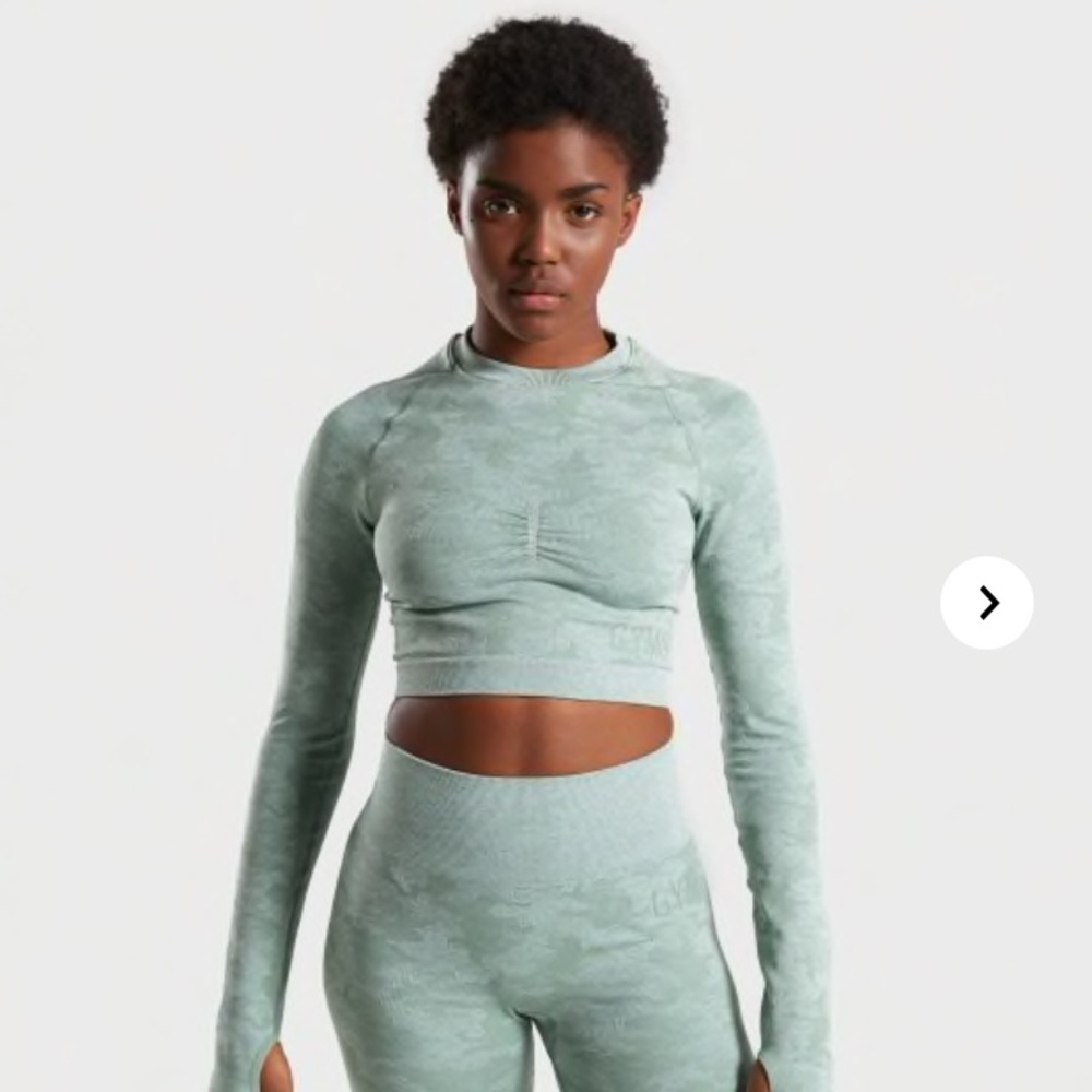 Gymshark camo crop top